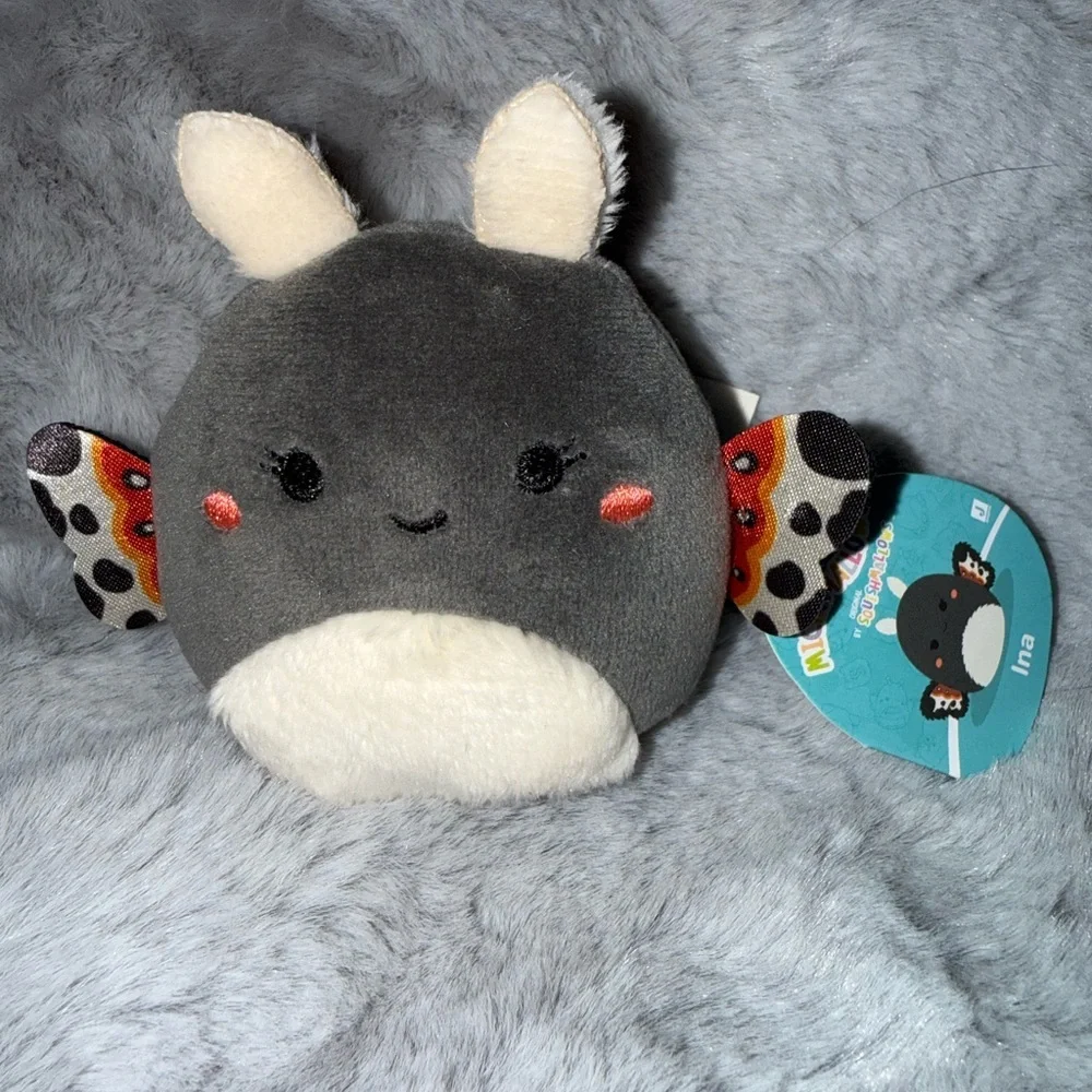 BNWT: 2.5” Ina Squishmallow - Picture 2 of 10